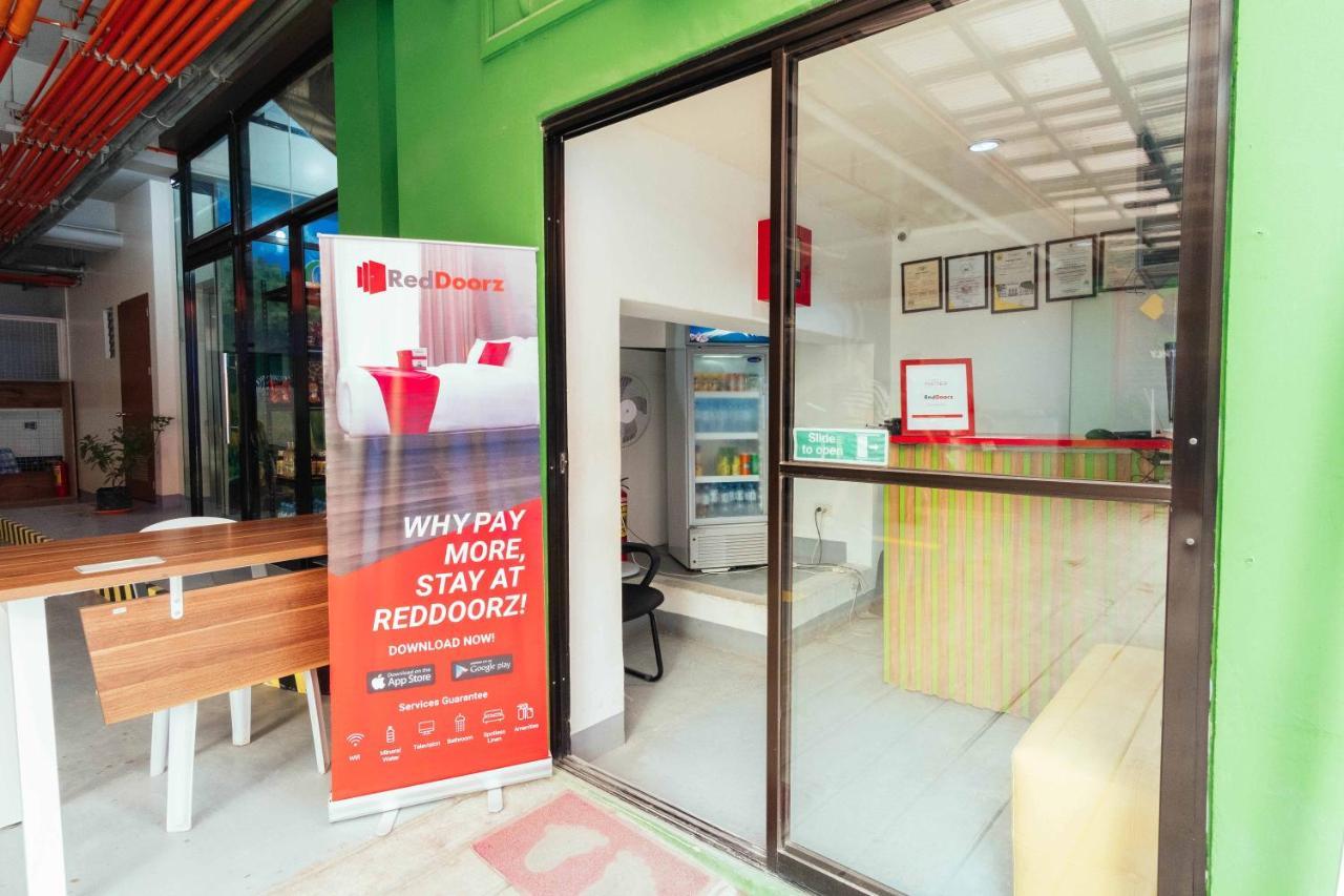 Reddoorz Plus @ It Park Cebu ภายนอก รูปภาพ